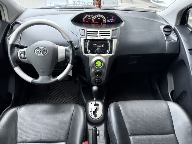 TOYOTA豐田 YARIS  第3張相片