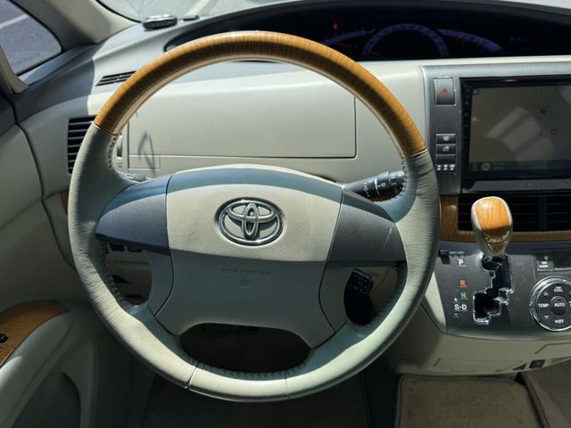 TOYOTA豐田 PREVIA  第10張相片