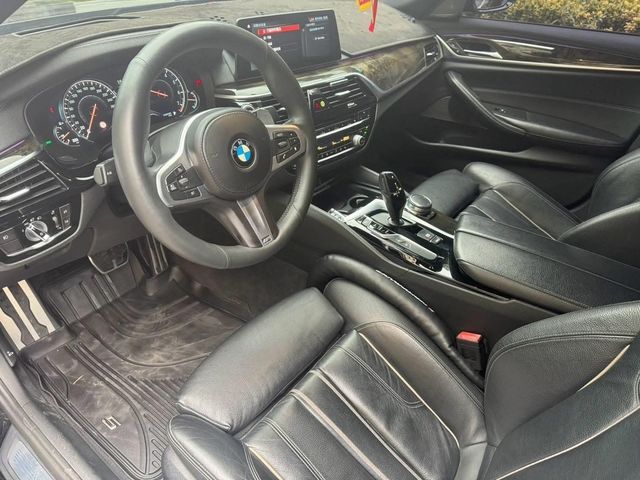 BMW寶馬 530I  第8張相片