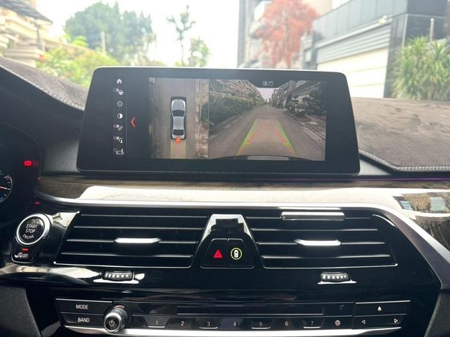 BMW寶馬 530I  第9張相片