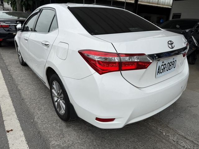 TOYOTA豐田 CAMRY HYBRID  第6張相片