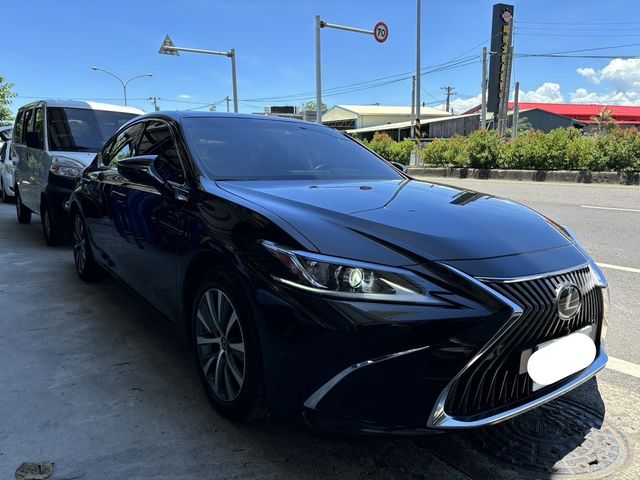 LEXUS凌志 ES200  第3張相片