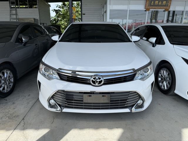TOYOTA豐田 CAMRY  第2張相片