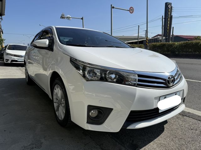 TOYOTA豐田 ALTIS  第1張相片