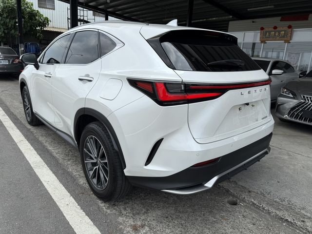 LEXUS凌志 NX200  第4張相片