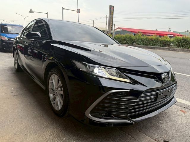 TOYOTA豐田 CAMRY  第2張相片