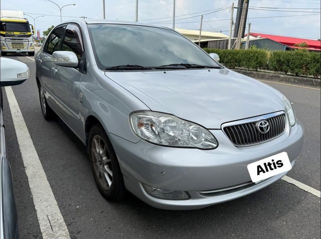 TOYOTA豐田 ALTIS  第1張相片