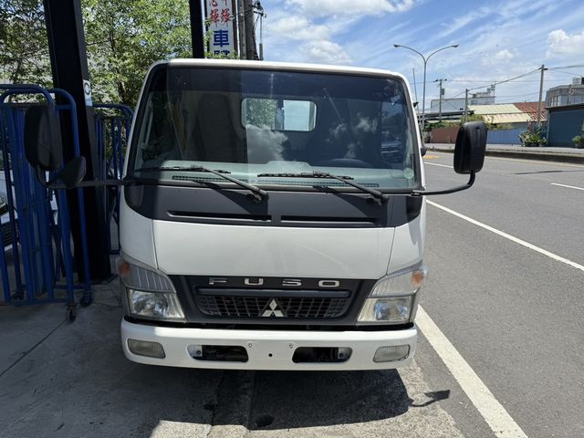 MITSUBISHI三菱 CANTER  第2張相片