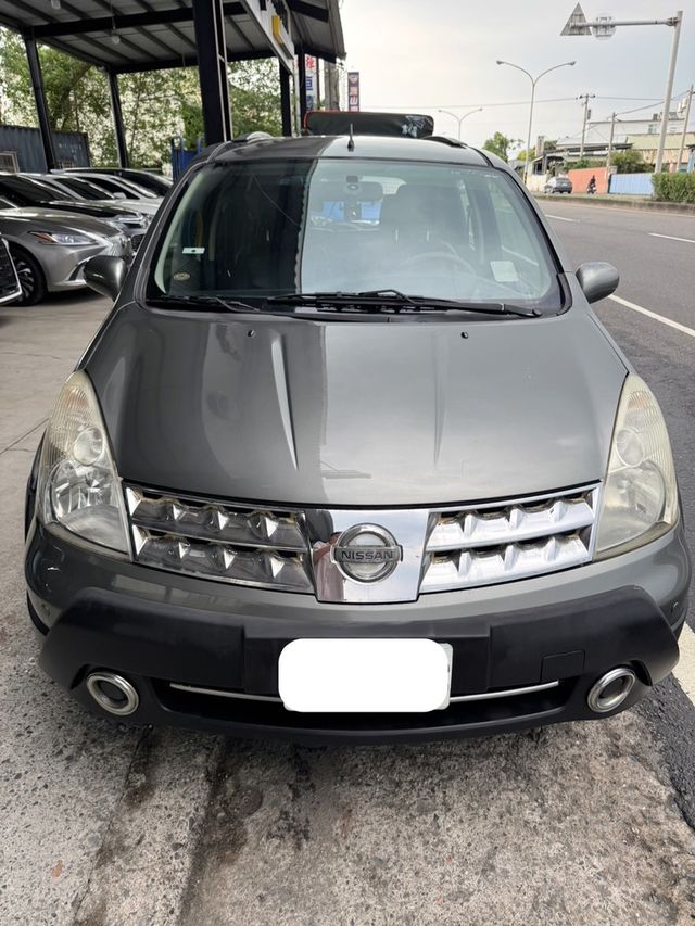 NISSAN日產 LIVINA  第2張相片