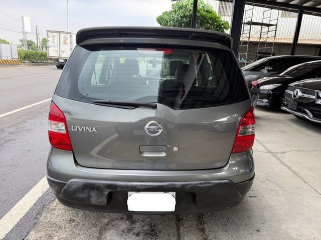 NISSAN日產 LIVINA  第3張相片