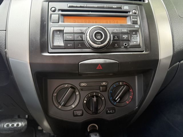 NISSAN日產 LIVINA  第10張相片