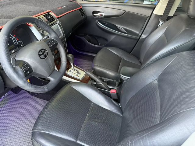 TOYOTA豐田 ALTIS  第4張相片