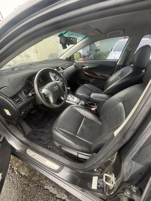 TOYOTA豐田 ALTIS  第4張相片