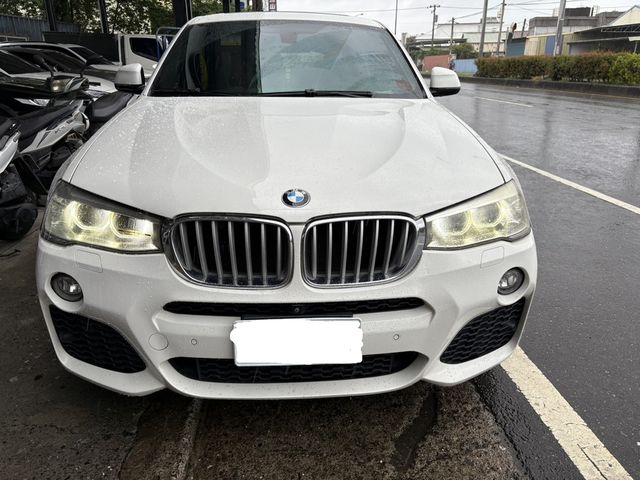 BMW寶馬 X4 XDRIVE35I  第3張相片
