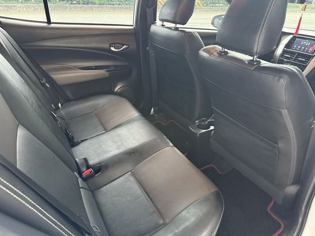 TOYOTA豐田 YARIS CROSSOVER  第7張相片