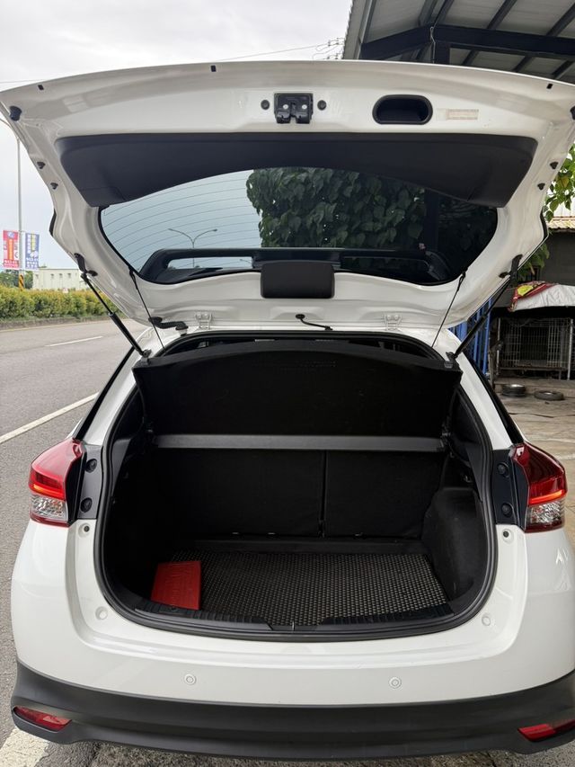 TOYOTA豐田 YARIS CROSSOVER  第17張相片