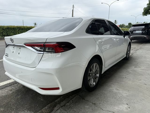 TOYOTA豐田 ALTIS  第4張相片