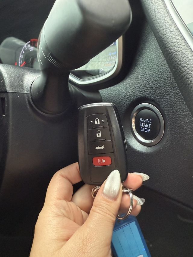 TOYOTA豐田 ALTIS  第9張相片