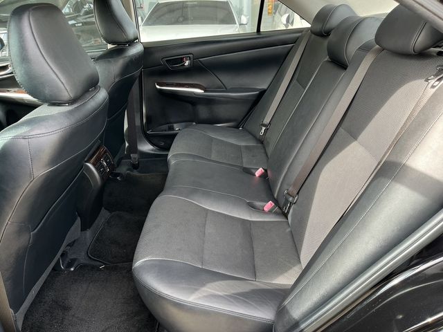 TOYOTA豐田 CAMRY  第13張相片