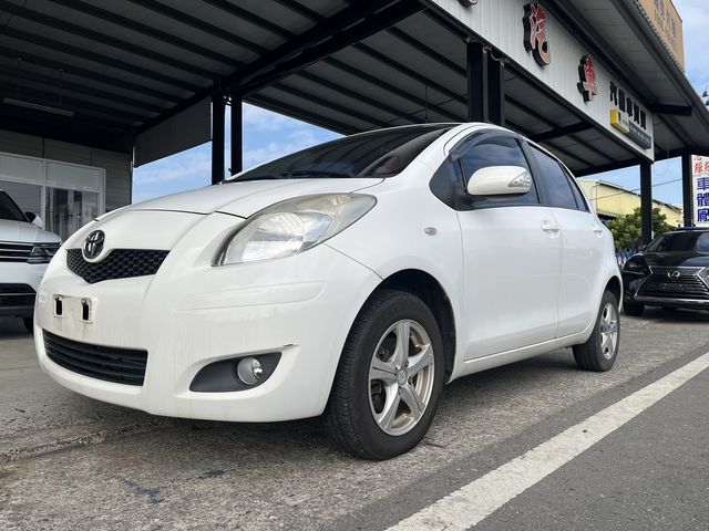 TOYOTA豐田 YARIS  第1張相片