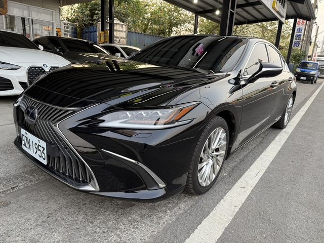 LEXUS凌志 ES300H  第3張相片