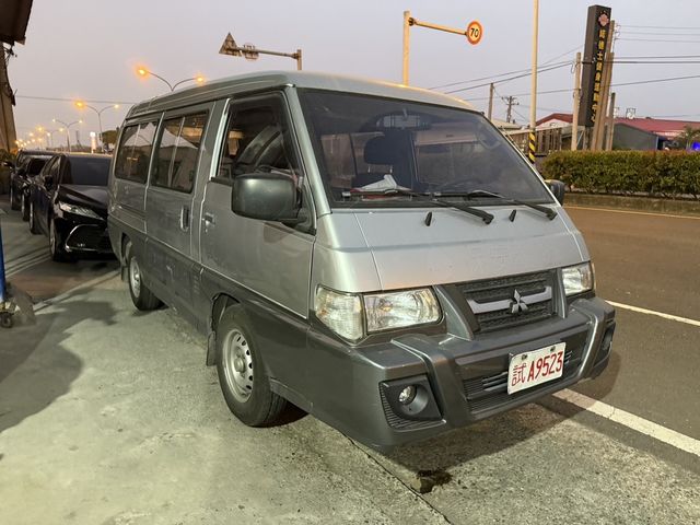 MITSUBISHI三菱 DELICA  第5張相片