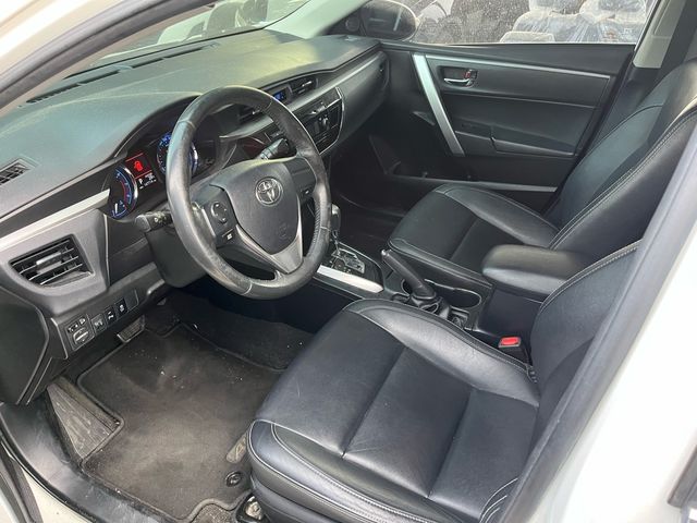 TOYOTA豐田 ALTIS  第4張相片