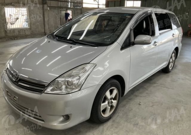 TOYOTA豐田 WISH  第1張相片
