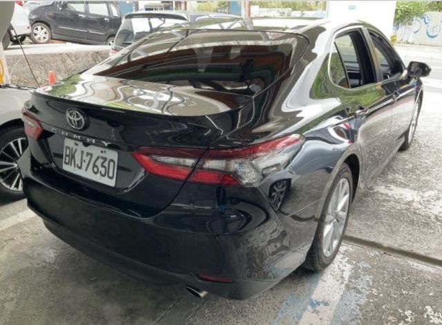 TOYOTA豐田 CAMRY  第2張相片
