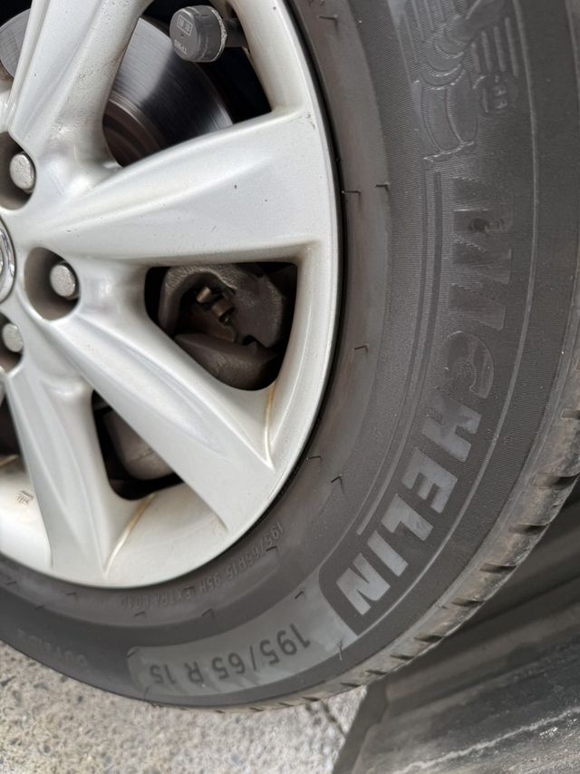 TOYOTA豐田 WISH  第7張相片