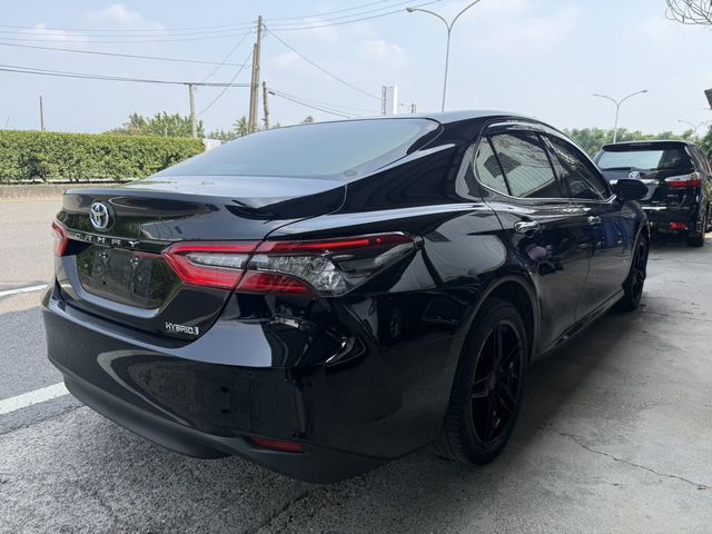 TOYOTA豐田 CAMRY HYBRID  第2張相片