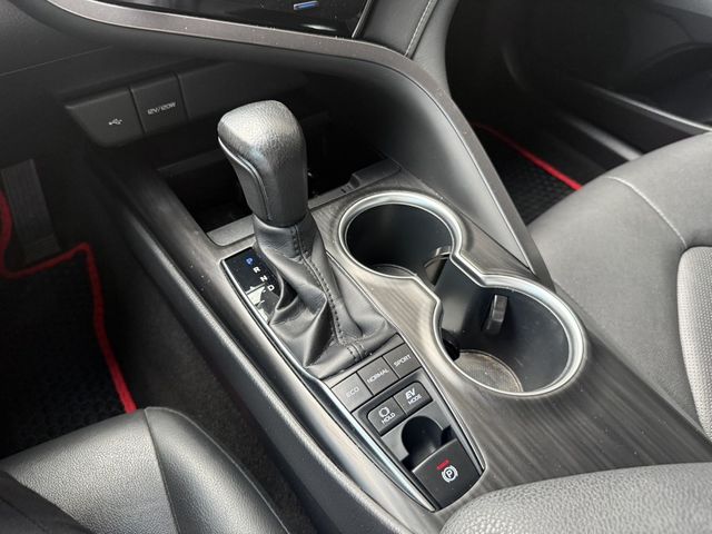 TOYOTA豐田 CAMRY HYBRID  第7張相片