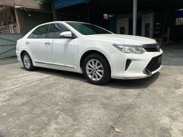 TOYOTA豐田 CAMRY  第3張相片