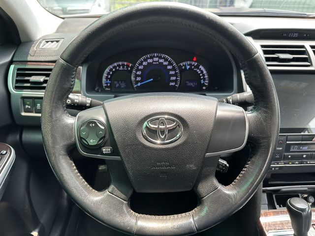 TOYOTA豐田 CAMRY  第5張相片