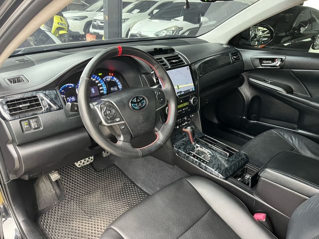 TOYOTA豐田 CAMRY HYBRID  第6張相片