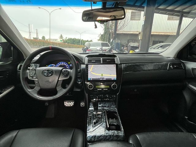 TOYOTA豐田 CAMRY HYBRID  第7張相片
