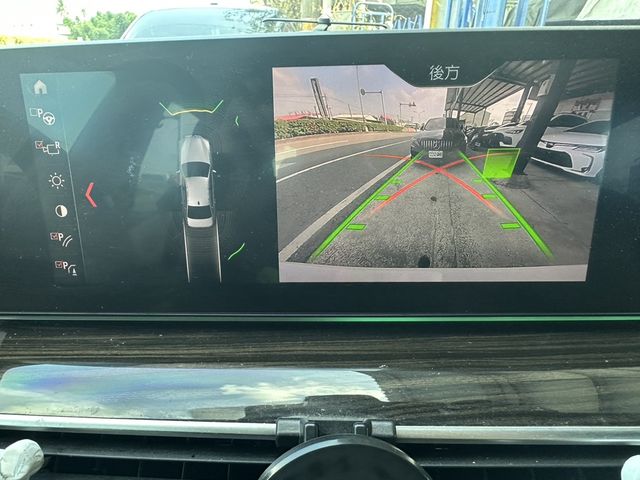 BMW寶馬 520  第7張相片