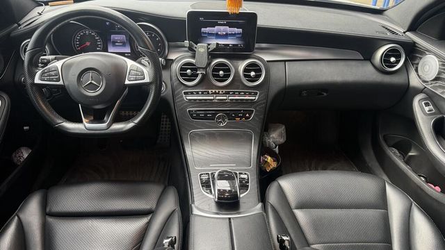 M-BENZ賓士 C300  第5張相片