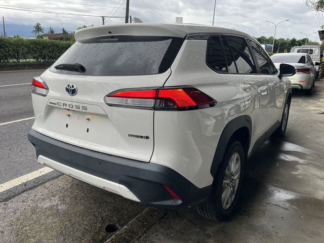 TOYOTA豐田 COROLLA CROSS HYBRID  第4張相片