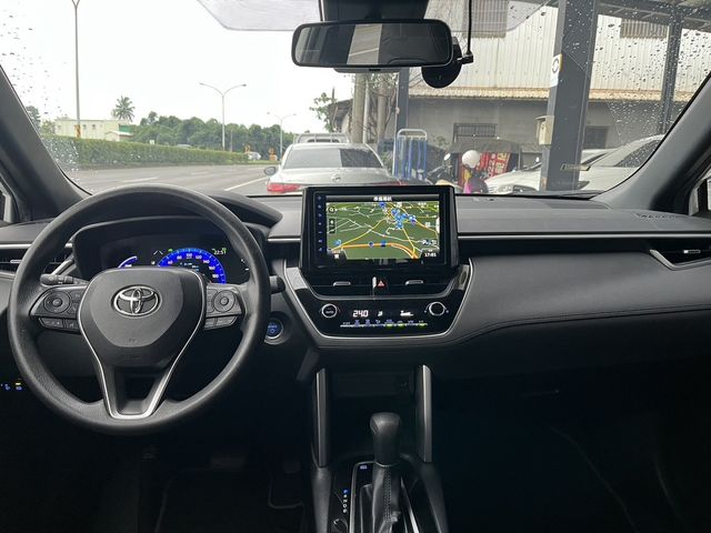 TOYOTA豐田 COROLLA CROSS HYBRID  第8張相片