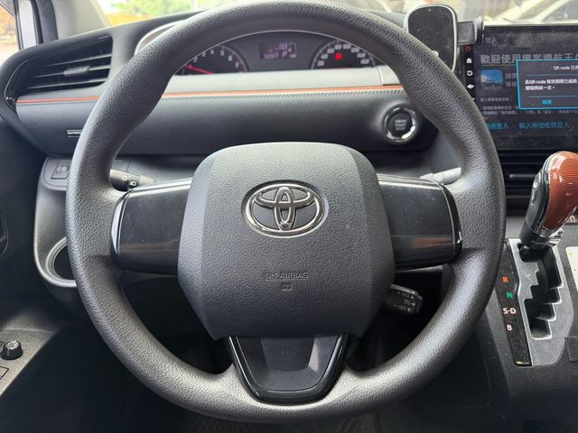 TOYOTA豐田 SIENTA  第9張相片
