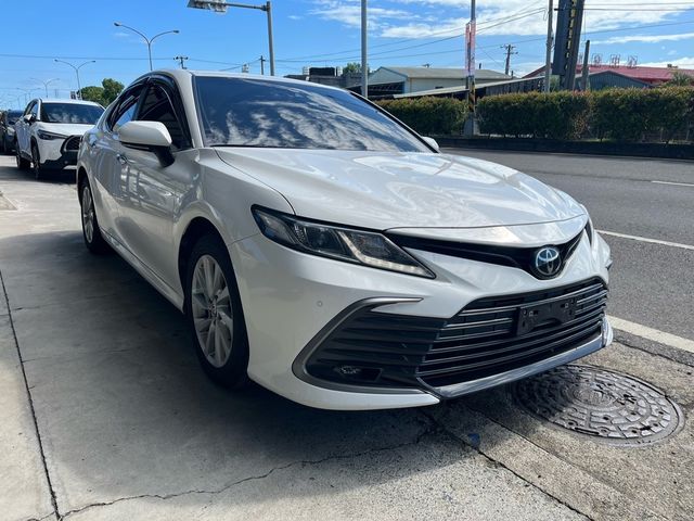 TOYOTA豐田 CAMRY  第3張相片