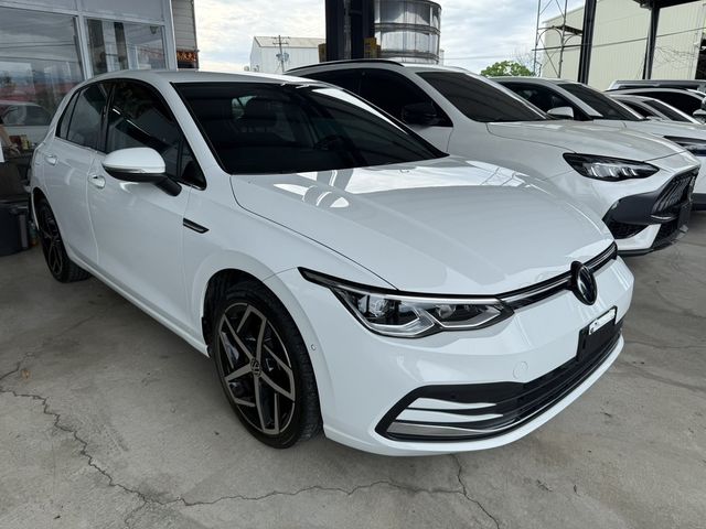 VOLKSWAGEN福斯 GOLF  第6張相片