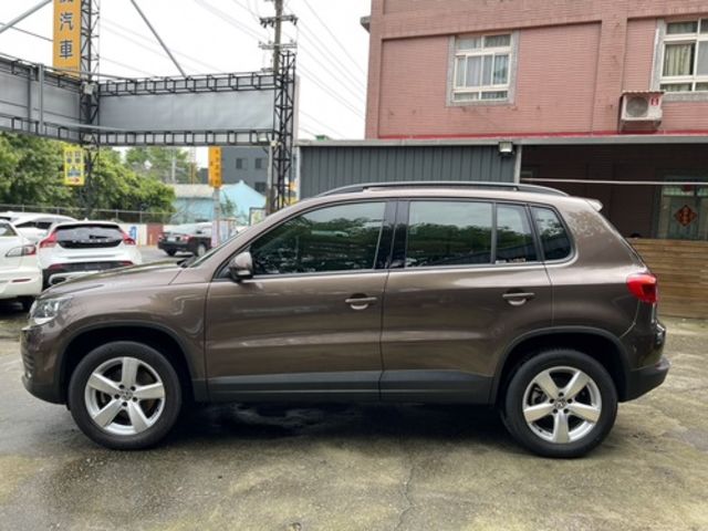 VOLKSWAGEN福斯 TIGUAN  第3張相片