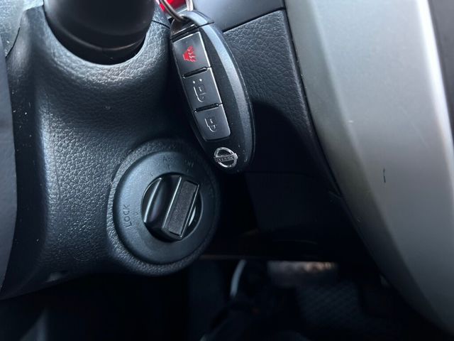 NISSAN日產 LIVINA  第8張相片