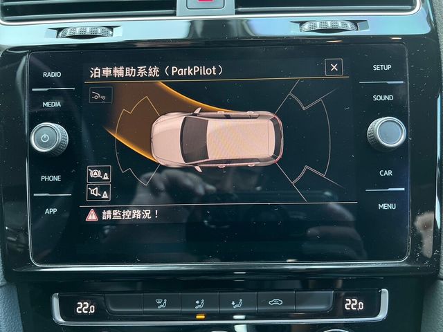 VOLKSWAGEN福斯 GOLF  第10張相片