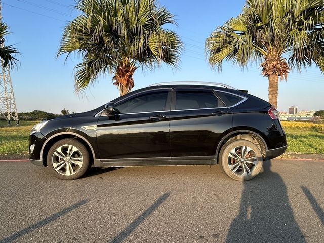 LUXGEN納智捷 U6 TURBO  第2張相片