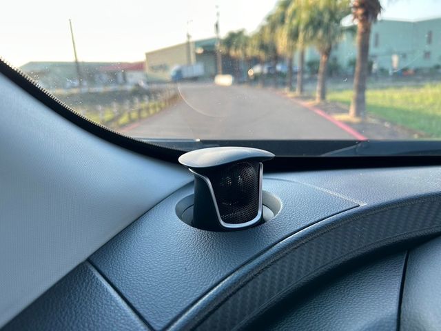 LUXGEN納智捷 U6 TURBO  第13張相片