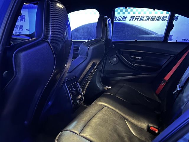 BMW寶馬 M3  第6張相片