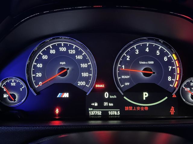 BMW寶馬 M3  第10張相片
